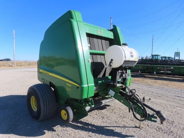 Image of John Deere 569 Premium equipment image 3