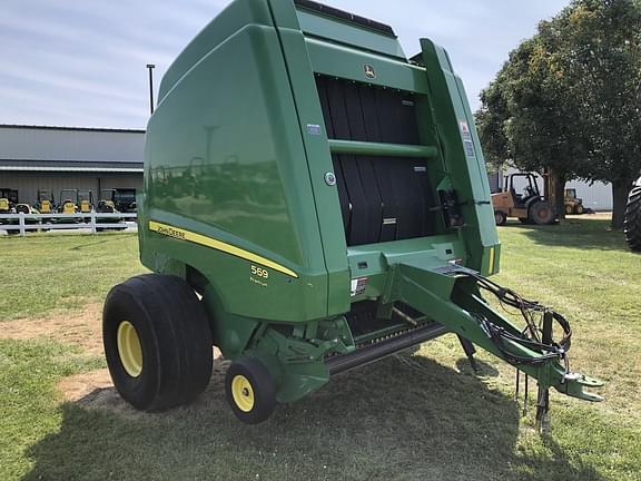 Image of John Deere 569 Premium equipment image 2