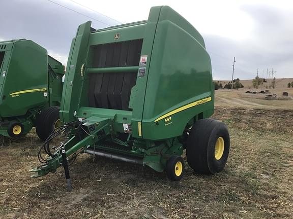 Image of John Deere 569 Premium equipment image 3