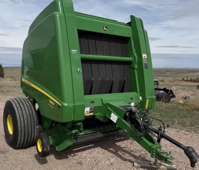 Image of John Deere 569 Premium equipment image 1