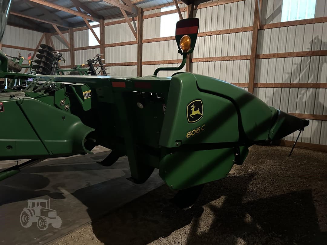 Image of John Deere 606C Primary image
