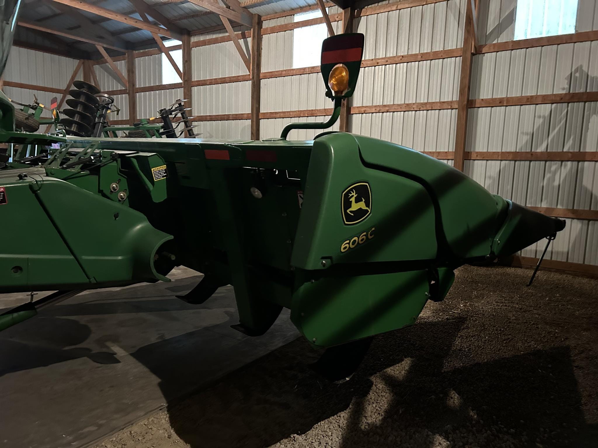 2014 John Deere 606C Equipment Image0