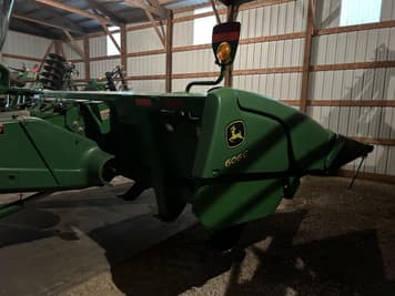 Main image John Deere 606C