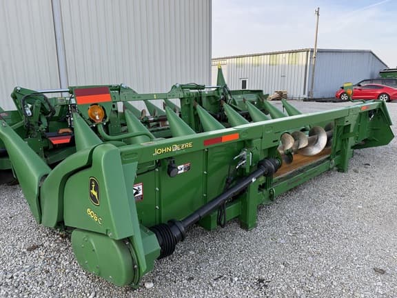 Image of John Deere 608C equipment image 1