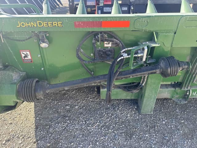 Image of John Deere 608C equipment image 3