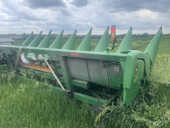 Image of John Deere 608C equipment image 1