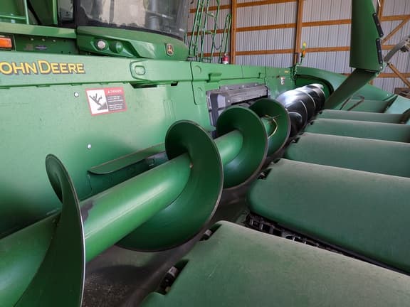 Image of John Deere 608C equipment image 1