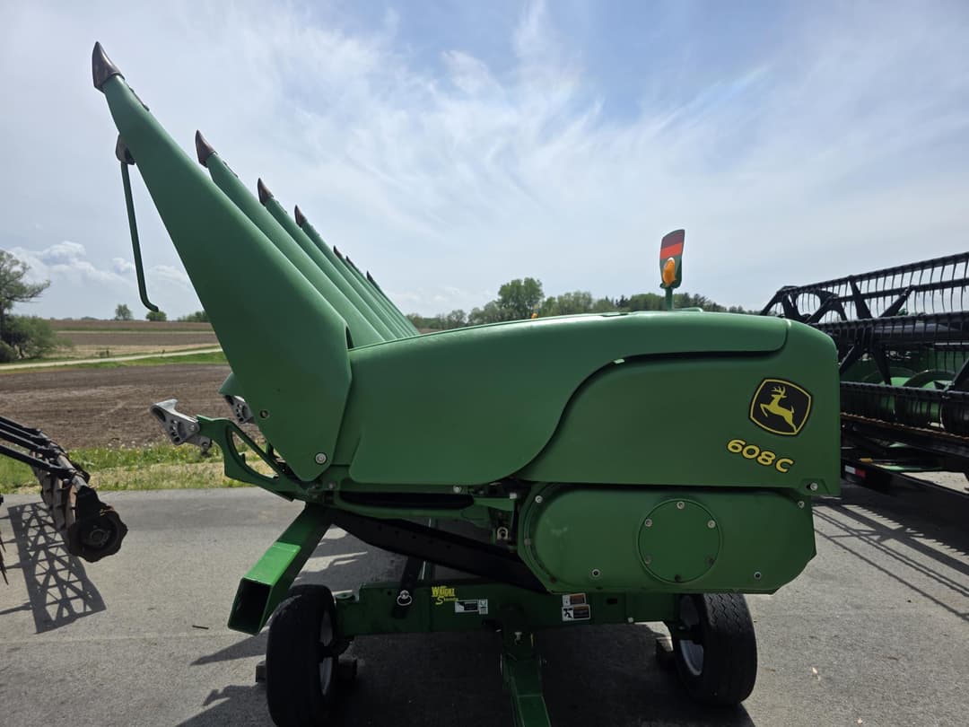 Image of John Deere 608C Primary image