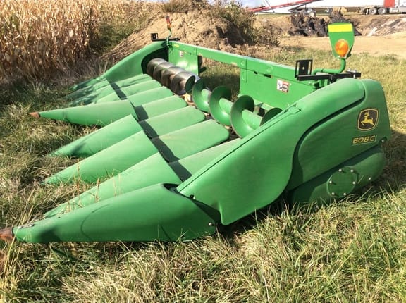 Main image John Deere 608C
