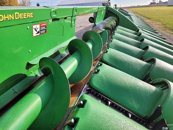 Image of John Deere 608C equipment image 3