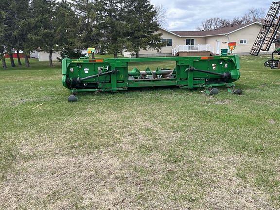 Image of John Deere 608C equipment image 4