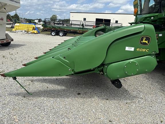 Image of John Deere 608C equipment image 1