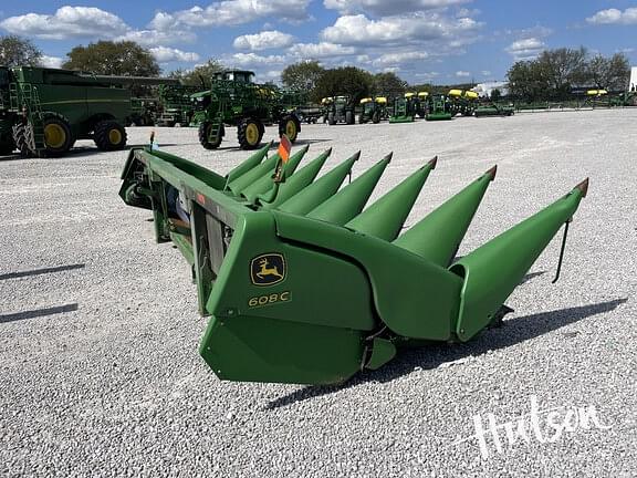 Image of John Deere 608C equipment image 2