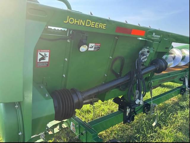 Image of John Deere 608C equipment image 3