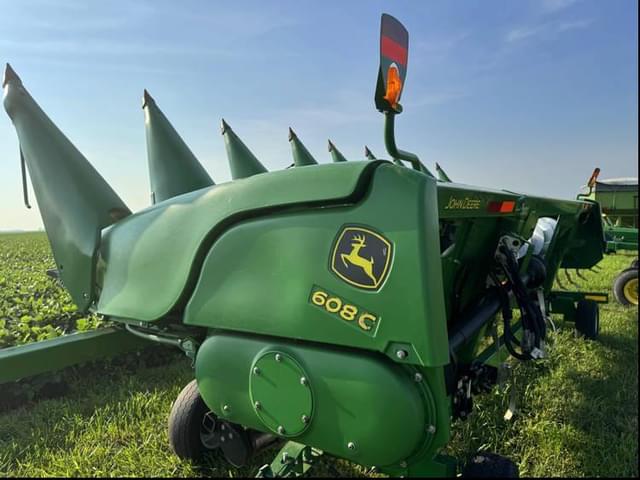Image of John Deere 608C equipment image 1