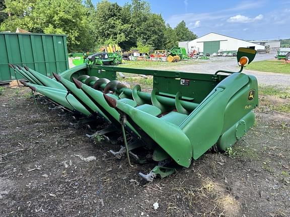 Image of John Deere 608C equipment image 1