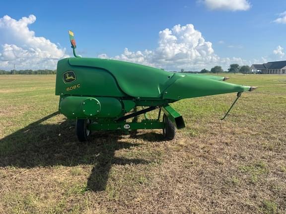 Image of John Deere 608C equipment image 4
