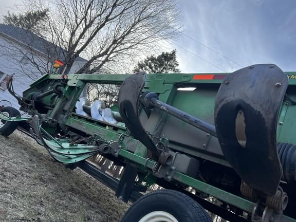 Image of John Deere 608C equipment image 4