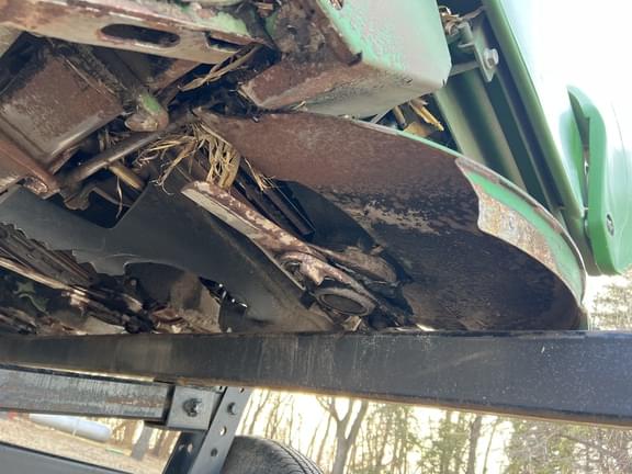 Image of John Deere 608C equipment image 3
