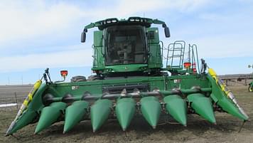 Main image John Deere 608C 1