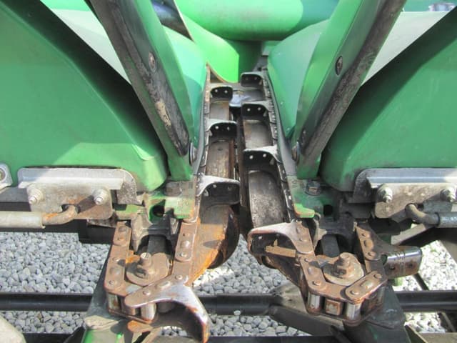 Image of John Deere 608C equipment image 1