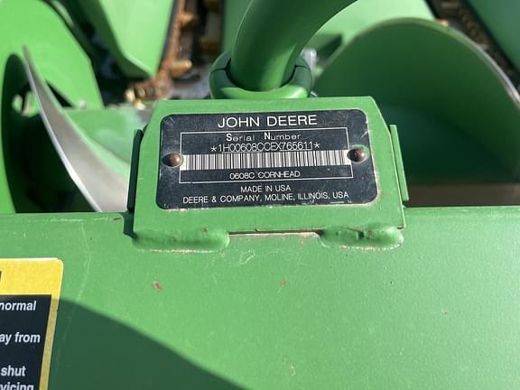 Image of John Deere 608C equipment image 4