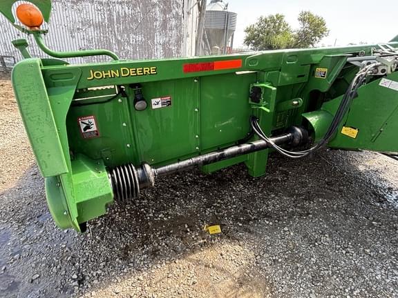 Image of John Deere 608C equipment image 4