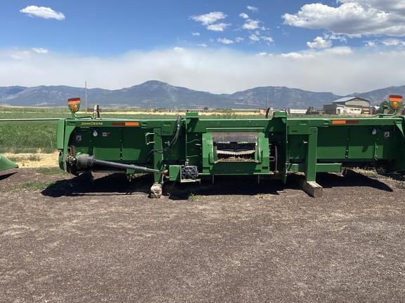 Image of John Deere 608C Primary image