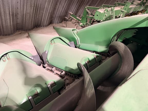 Image of John Deere 608C equipment image 1