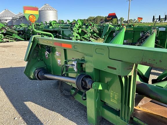 Image of John Deere 608C equipment image 1