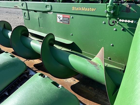 Image of John Deere 608C equipment image 3