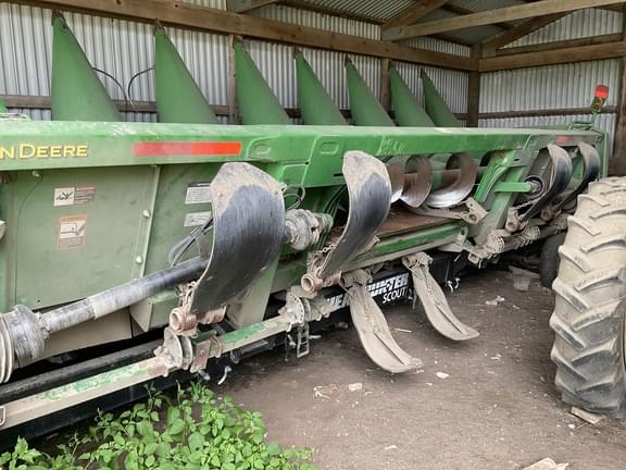 Image of John Deere 608C equipment image 1
