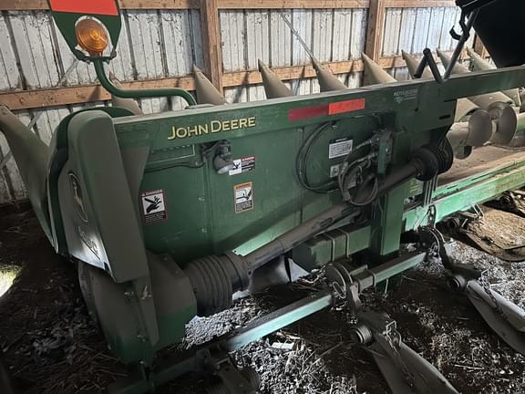 Image of John Deere 608C Primary image