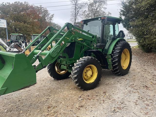 Image of John Deere 6105D equipment image 3