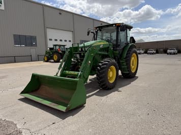 Main image John Deere 6105D