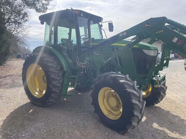 Image of John Deere 6105D equipment image 4