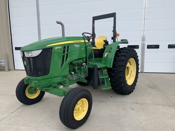 Main image John Deere 6105D