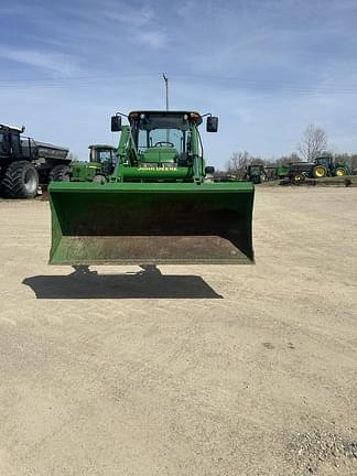 Image of John Deere 6105D equipment image 2