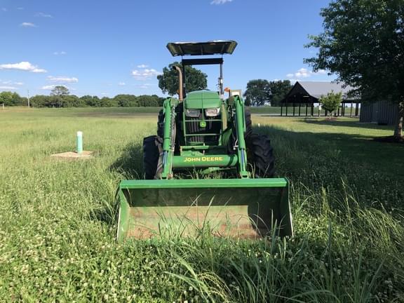 Image of John Deere 6105D equipment image 1