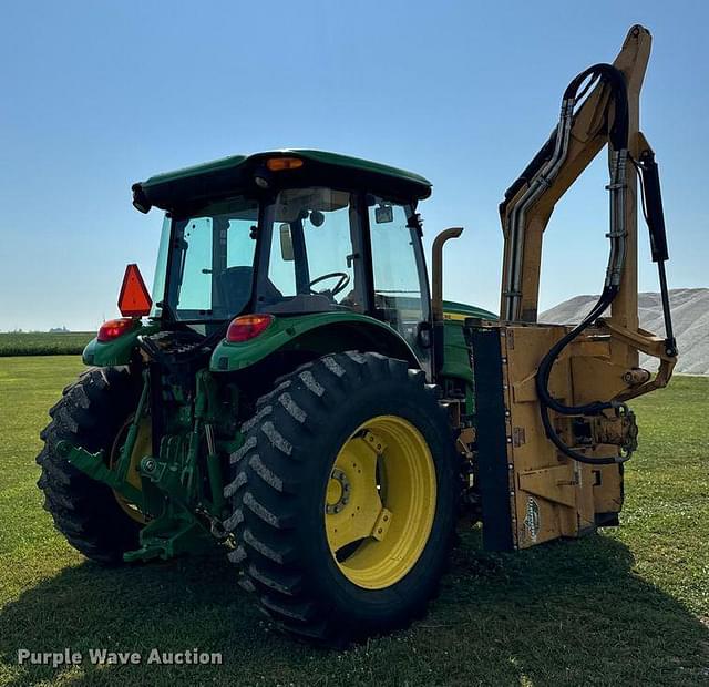 Image of John Deere 6105D equipment image 4