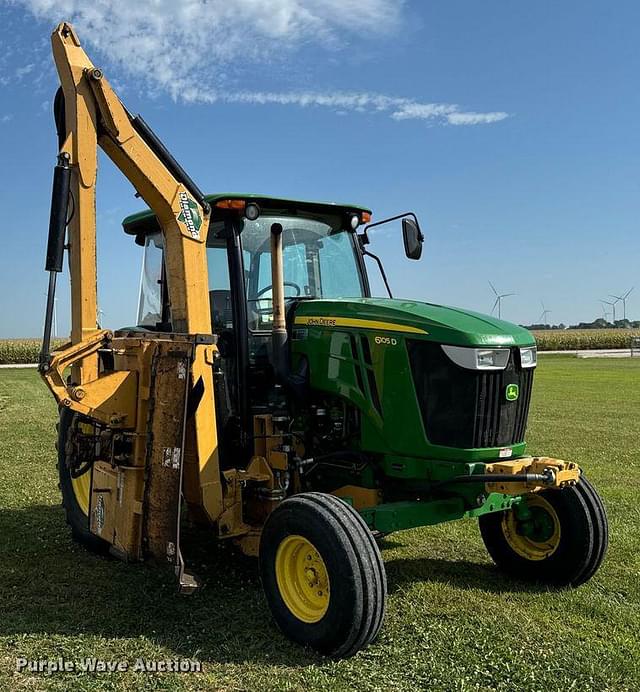 Image of John Deere 6105D equipment image 2