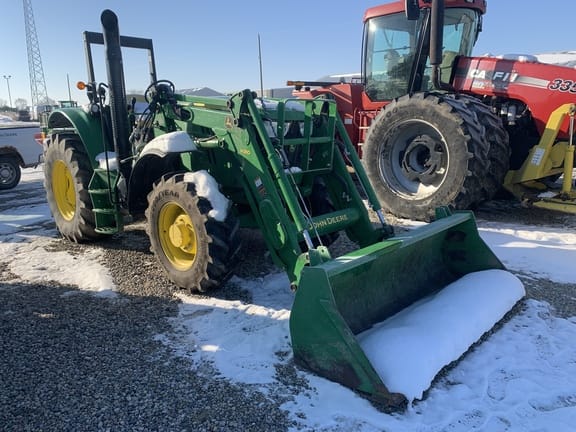 Main image John Deere 6105M