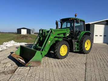 Main image John Deere 6105M