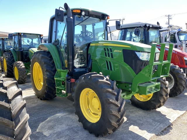 Image of John Deere 6105M equipment image 3
