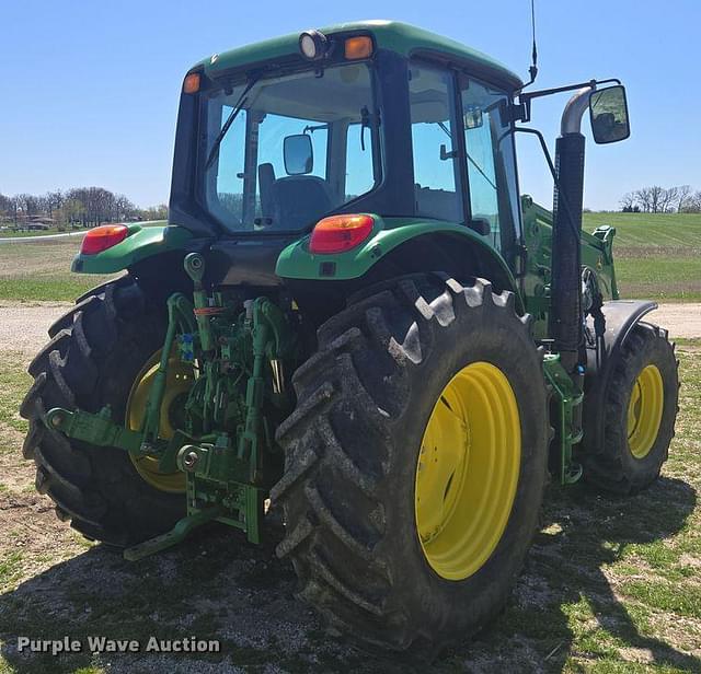 Image of John Deere 6105M equipment image 4