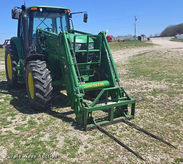 Image of John Deere 6105M equipment image 2