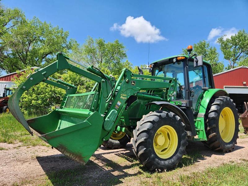 Image of John Deere 6105M Primary image