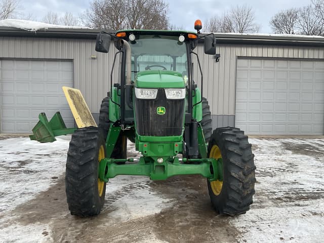 Image of John Deere 6115D equipment image 1