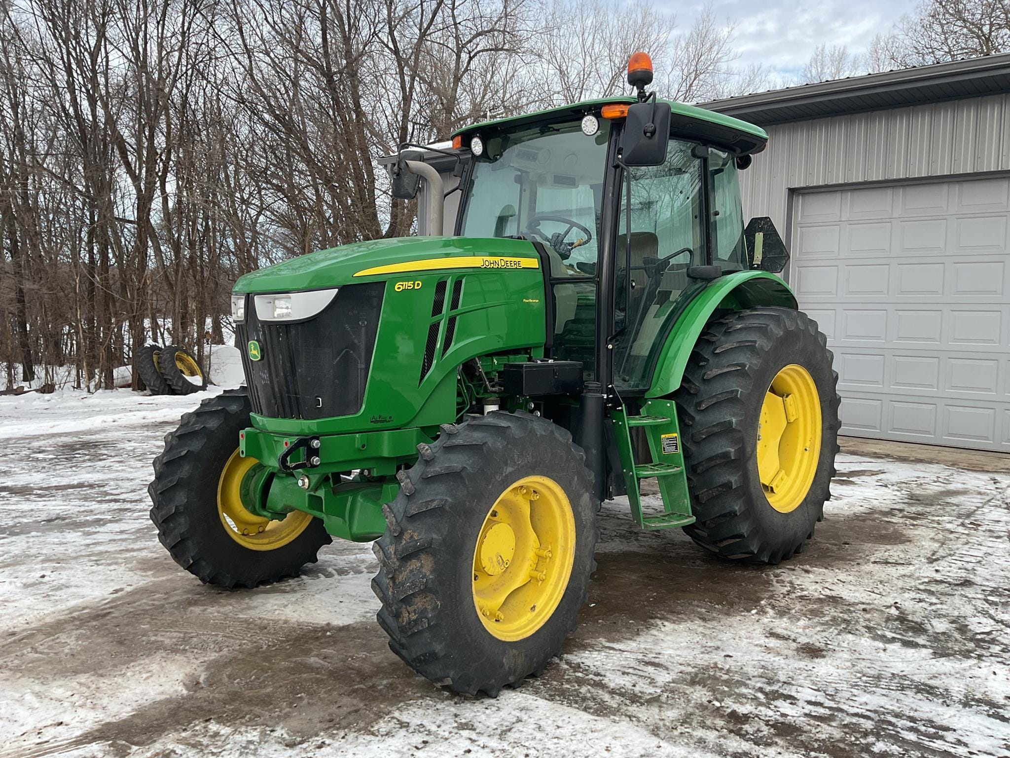 2014 John Deere 6115D Equipment Image0