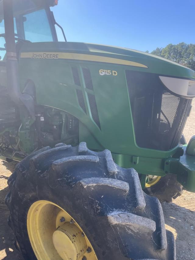 Image of John Deere 6115D equipment image 4
